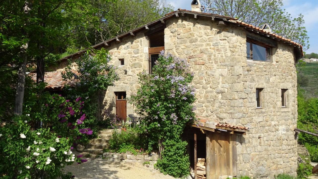 Gite De Chapeleche Les Chataigniers Gluiras Exteriér fotografie